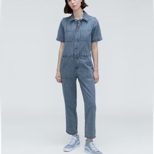 Everlane Short Sleeved Denim Utility Jumpsuit Coveralls Jean Size 4